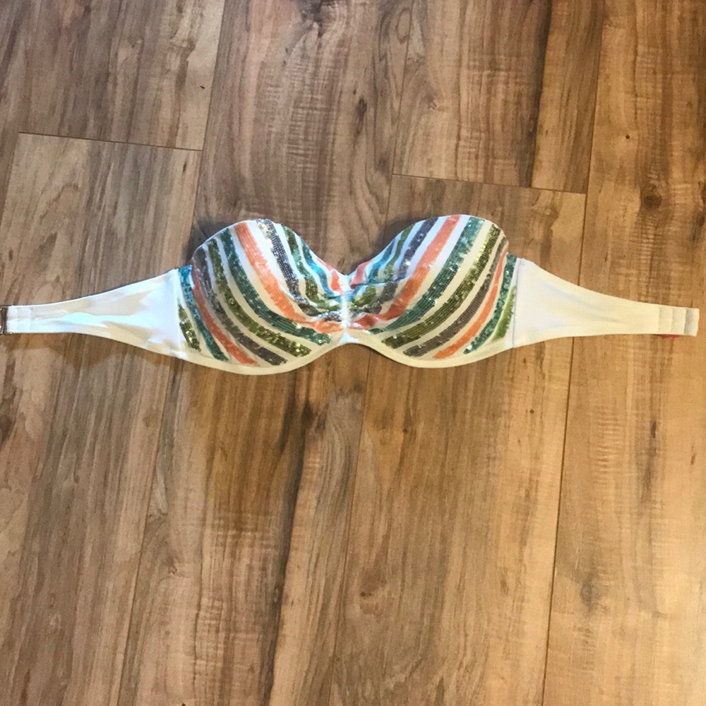 Bathing suit top